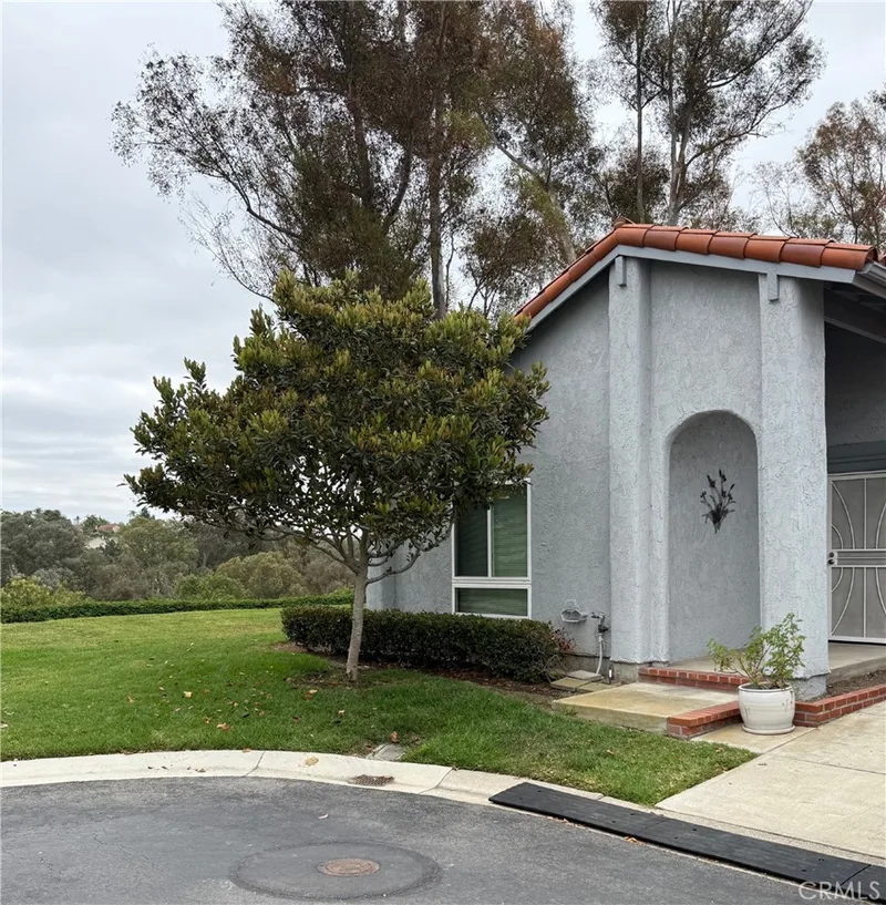 27766 Via Granados, Mission Viejo, CA 92692