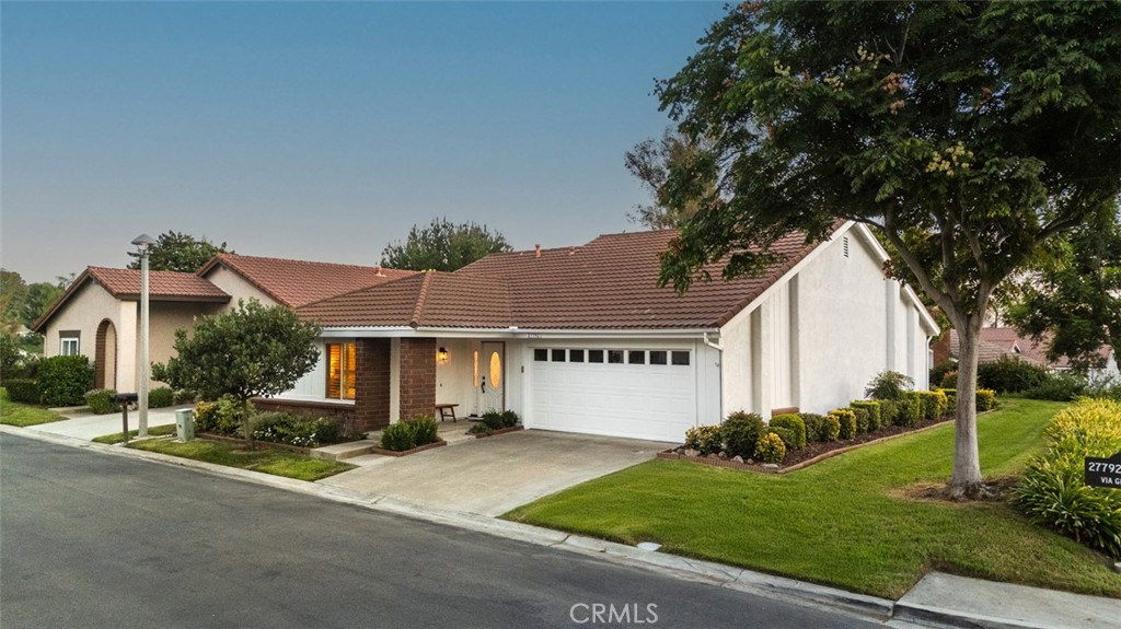 27792 Via Granados, Mission Viejo CA 92692 - photo 2