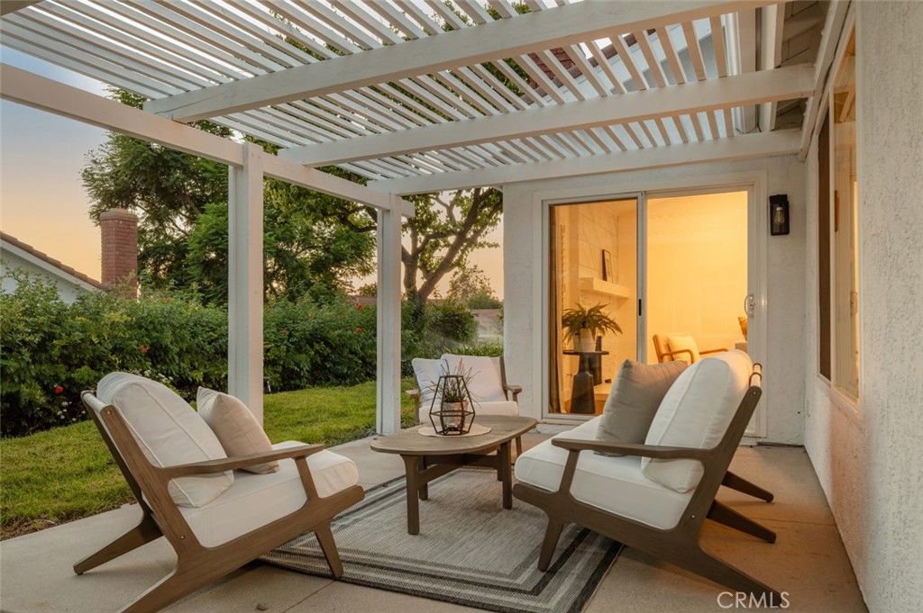 27792 Via Granados, Mission Viejo CA 92692 - photo 3