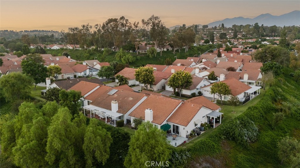 27792 Via Granados, Mission Viejo CA 92692 - photo 31