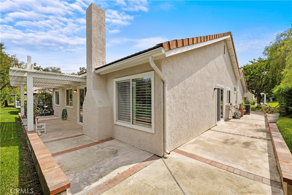 27826 TORROBA, Mission Viejo CA 92692 - photo 25