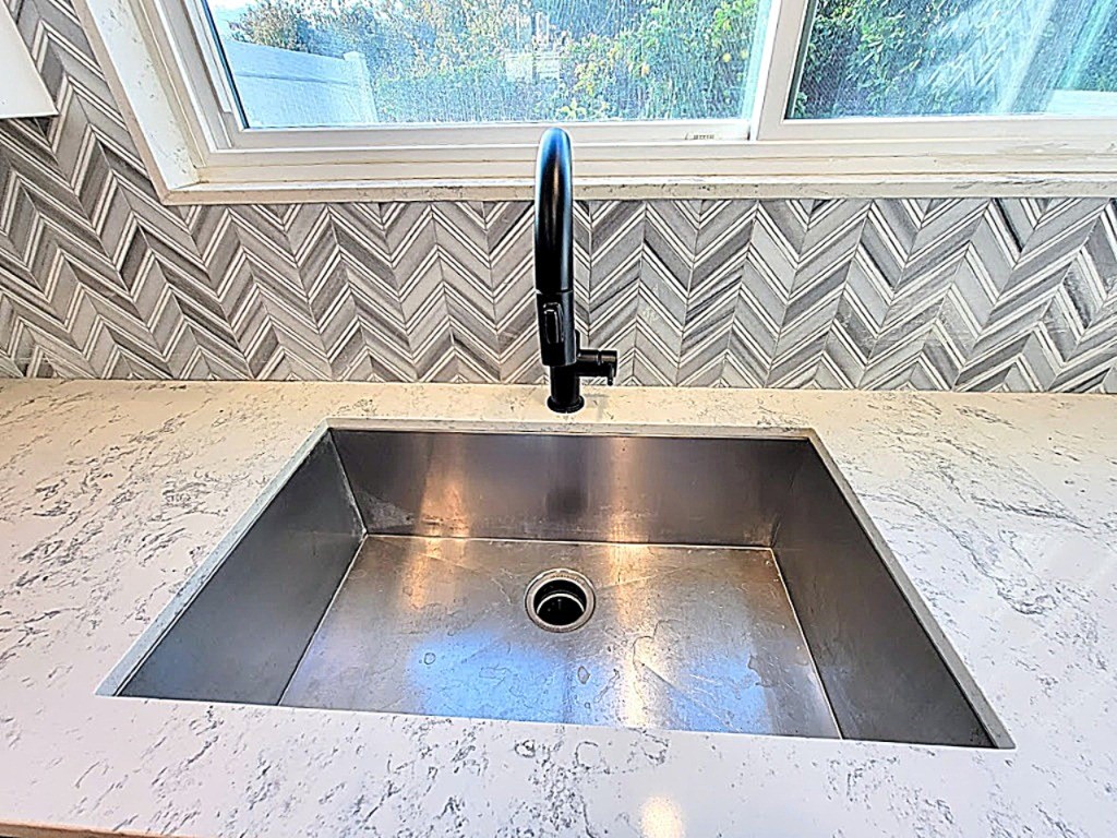 27835 BERWICK 38, Mission Viejo CA 92691 - photo 23