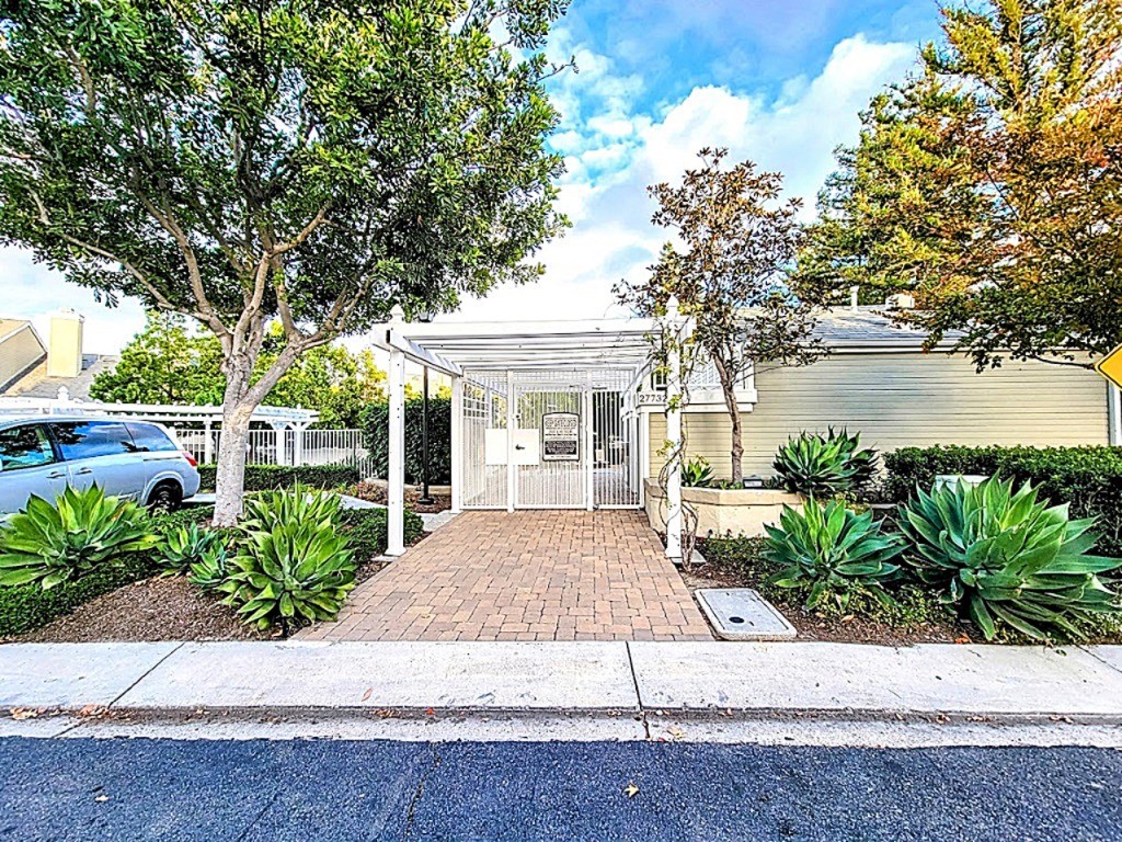27835 BERWICK 38, Mission Viejo CA 92691 - photo 44