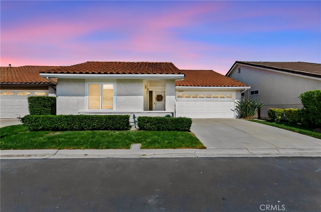 27863 Espinoza, Mission Viejo CA 92692 - photo 2