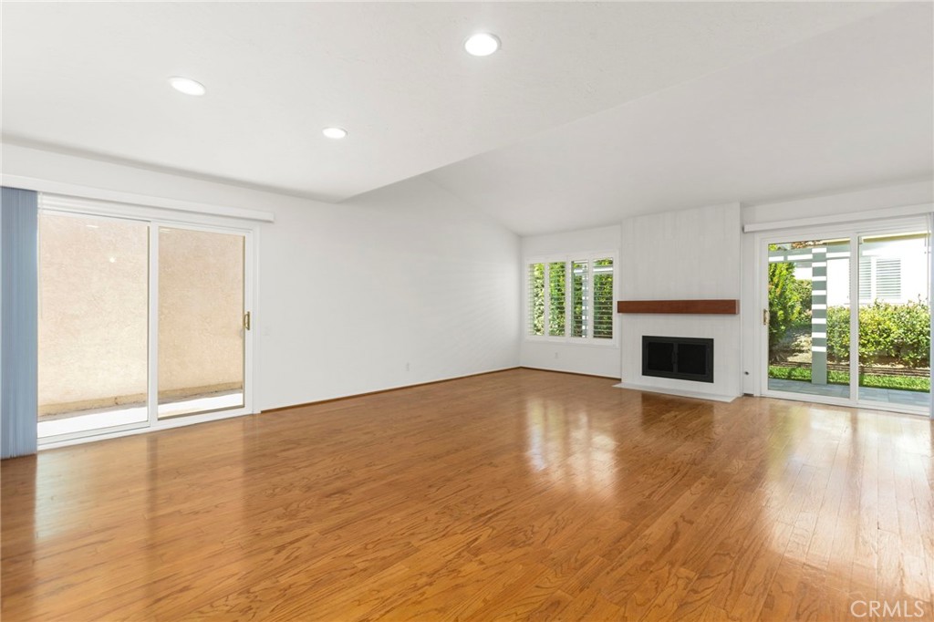 27863 Espinoza, Mission Viejo CA 92692 - photo 5