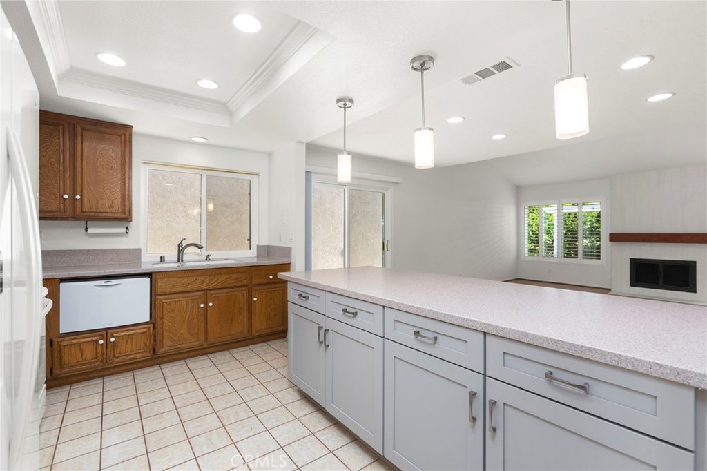 27863 Espinoza, Mission Viejo CA 92692 - photo 11