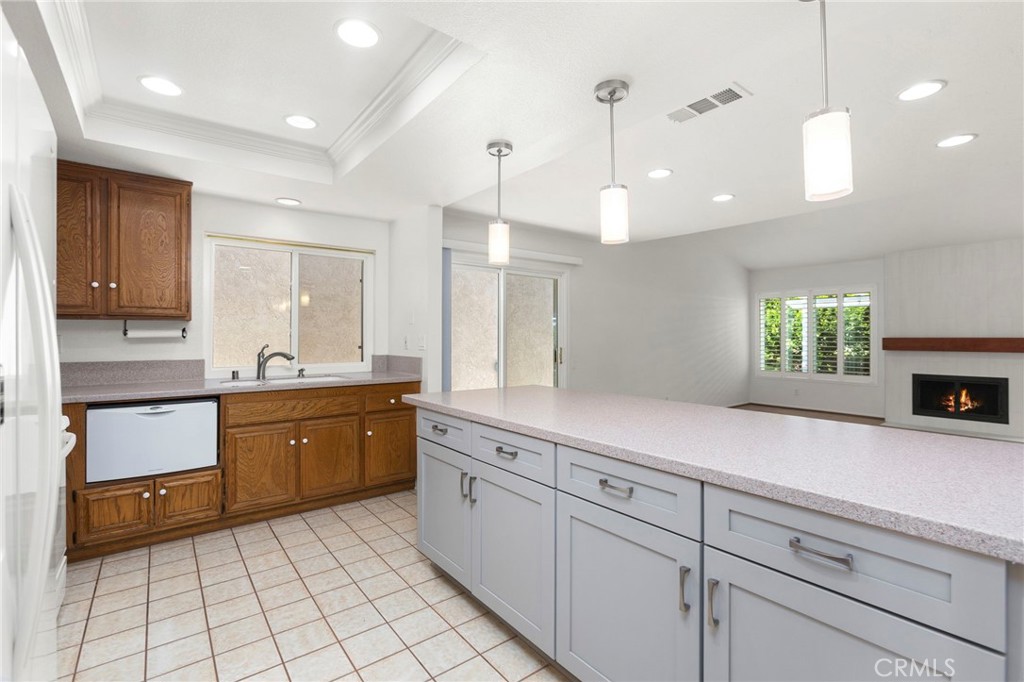 27863 Espinoza, Mission Viejo CA 92692 - photo 12