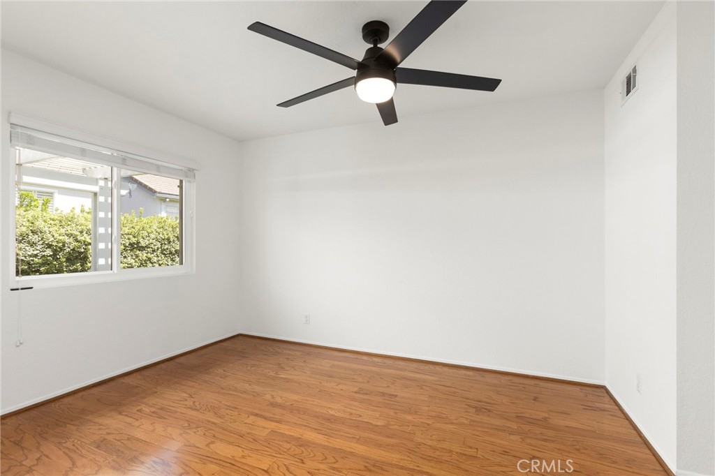 27863 Espinoza, Mission Viejo CA 92692 - photo 15
