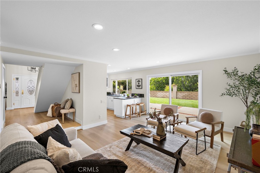 27891 Perales, Mission Viejo CA 92692 - photo 15