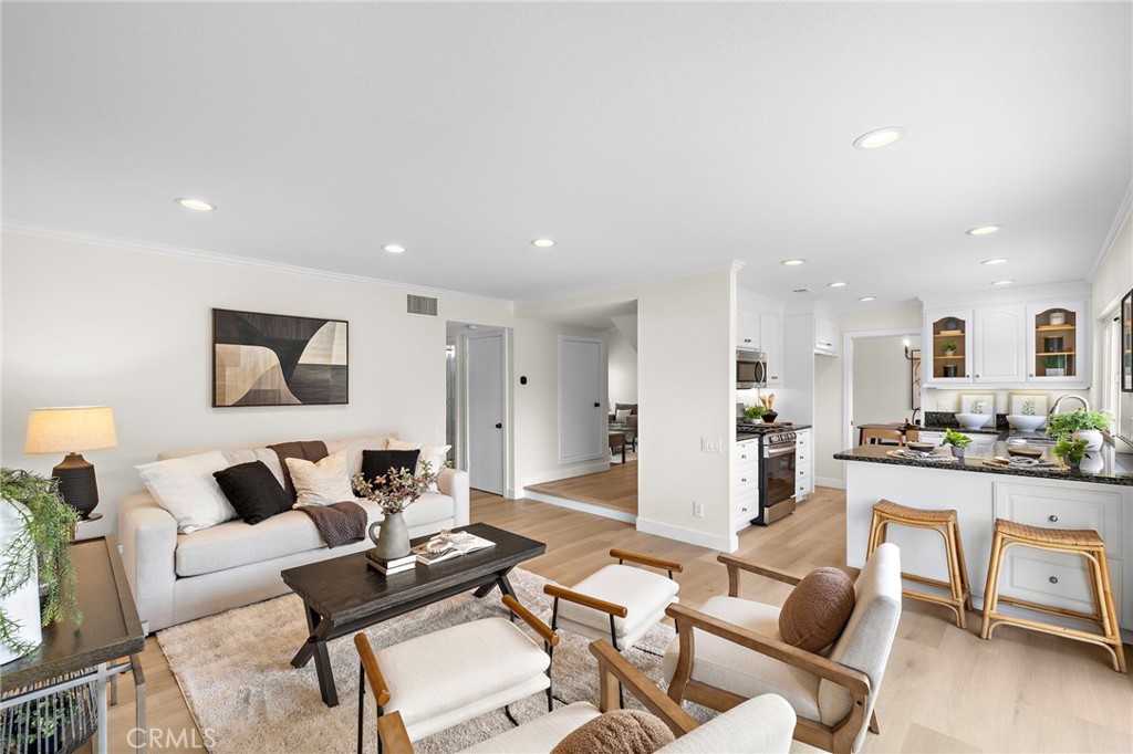 27891 Perales, Mission Viejo CA 92692 - photo 16