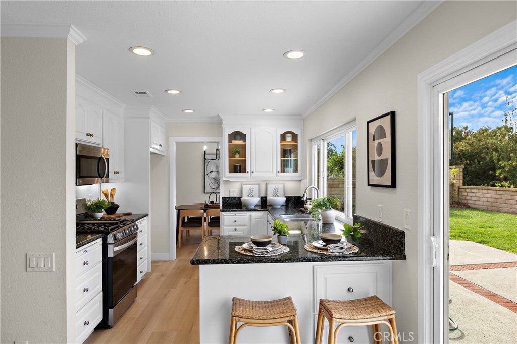 27891 Perales, Mission Viejo CA 92692 - photo 17