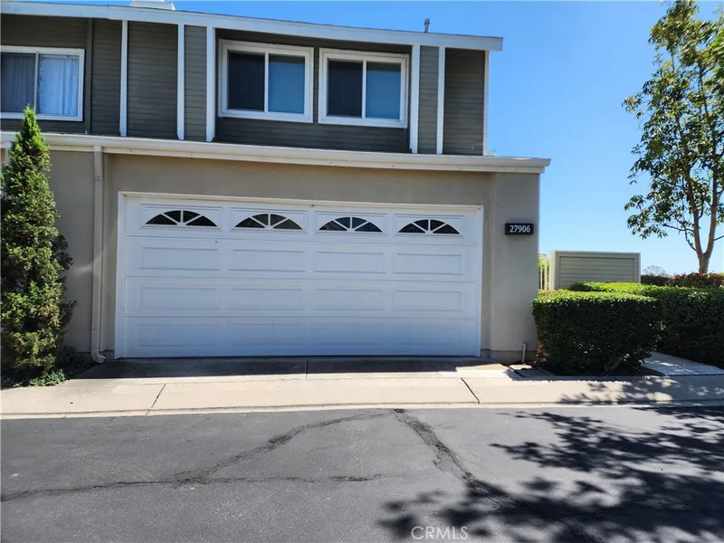27906 Aberdeen, Mission Viejo, CA 92691