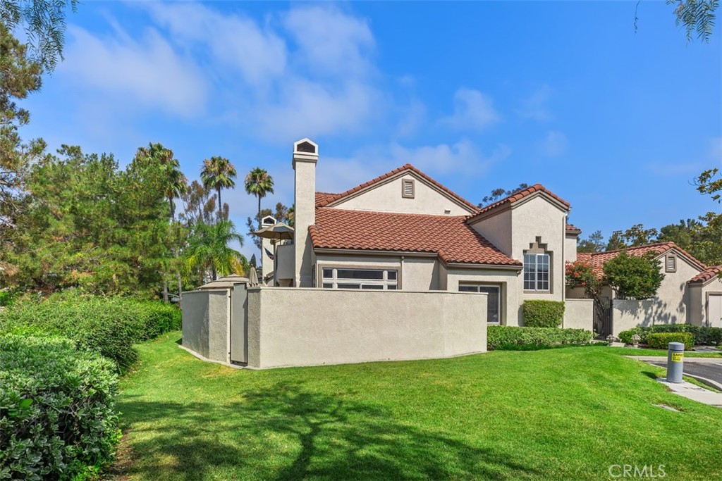 27908 Freeport 213, Mission Viejo CA 92692 - photo 1