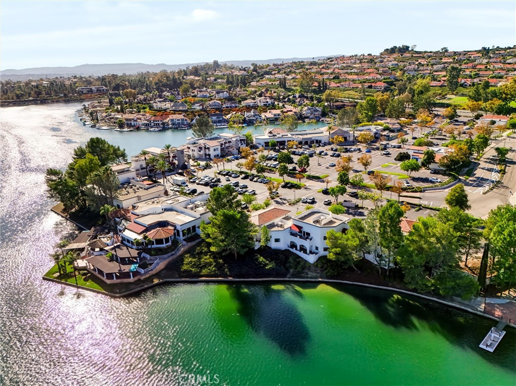Dining on the lake - 27938 Carrington, Mission Viejo CA 92692 - photo 36