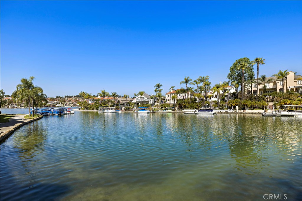 27941 Chiclana 81, Mission Viejo CA 92692 - photo 1