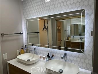 27945 Chiclana, Mission Viejo CA 92692 - photo 3