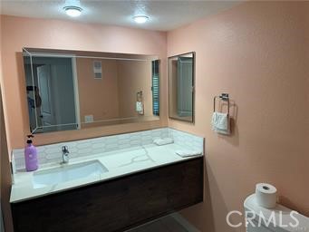 27945 Chiclana, Mission Viejo CA 92692 - photo 5