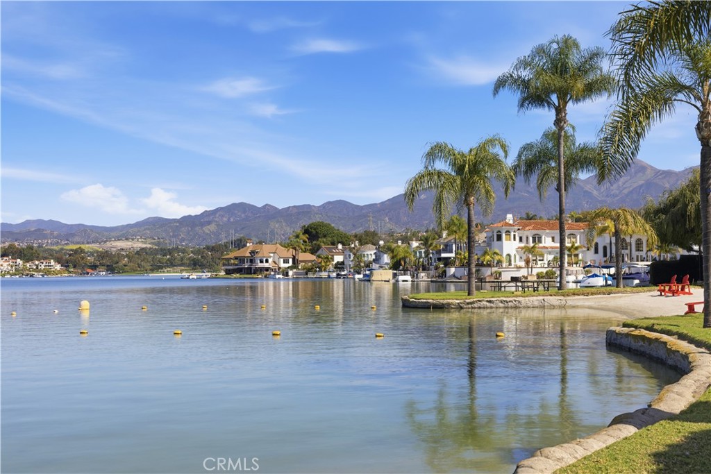 Lake Mission Viejo Access/Private HOA Beach - 27959 Mazagon 163, Mission Viejo CA 92692 - photo 34