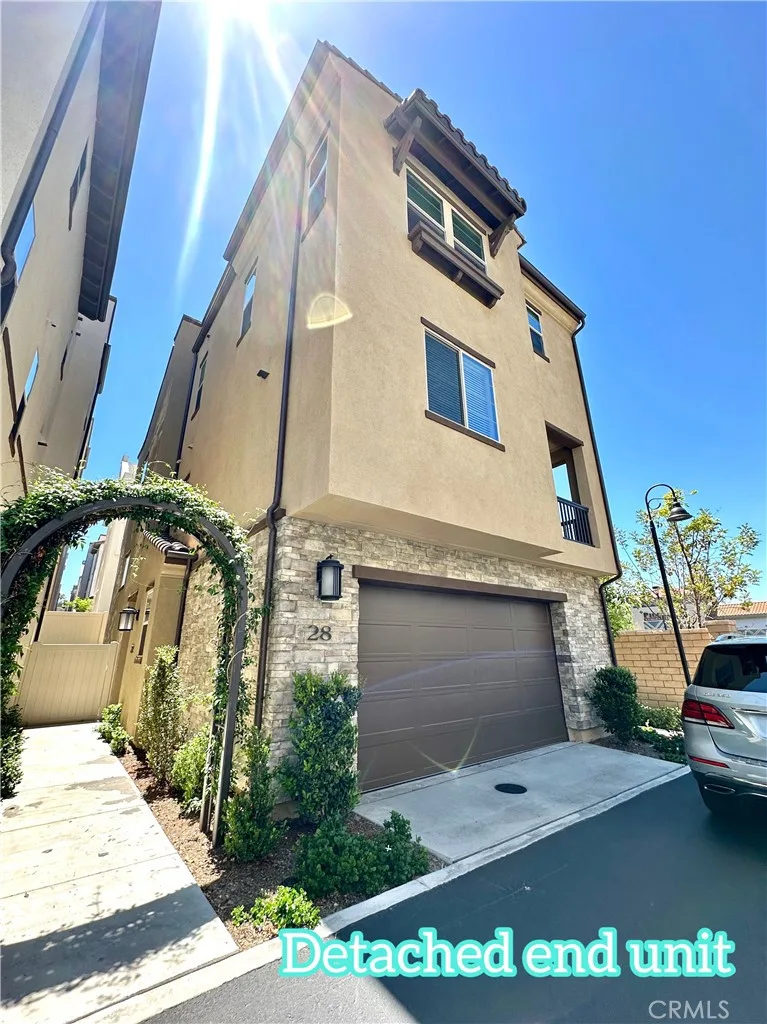 28 Hideaway Loop, Mission Viejo, CA 92692