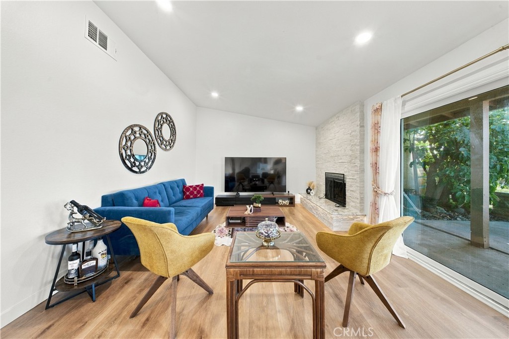 28052 Via Herrera, Mission Viejo CA 92692 - photo 5