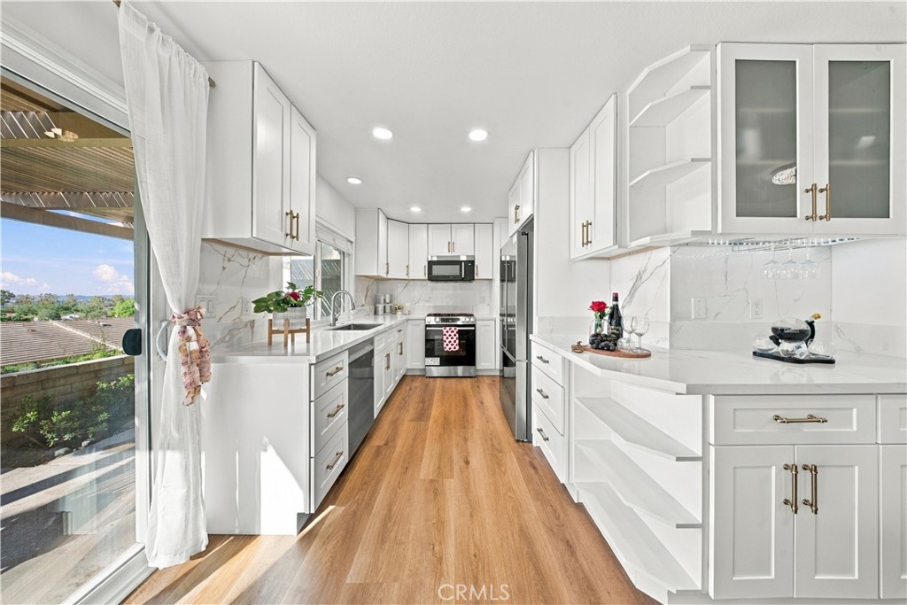 28052 Via Herrera, Mission Viejo CA 92692 - photo 12