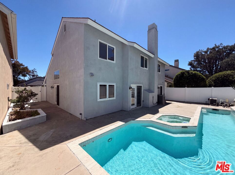 28061 Virginia, Mission Viejo CA 92692 - photo 5