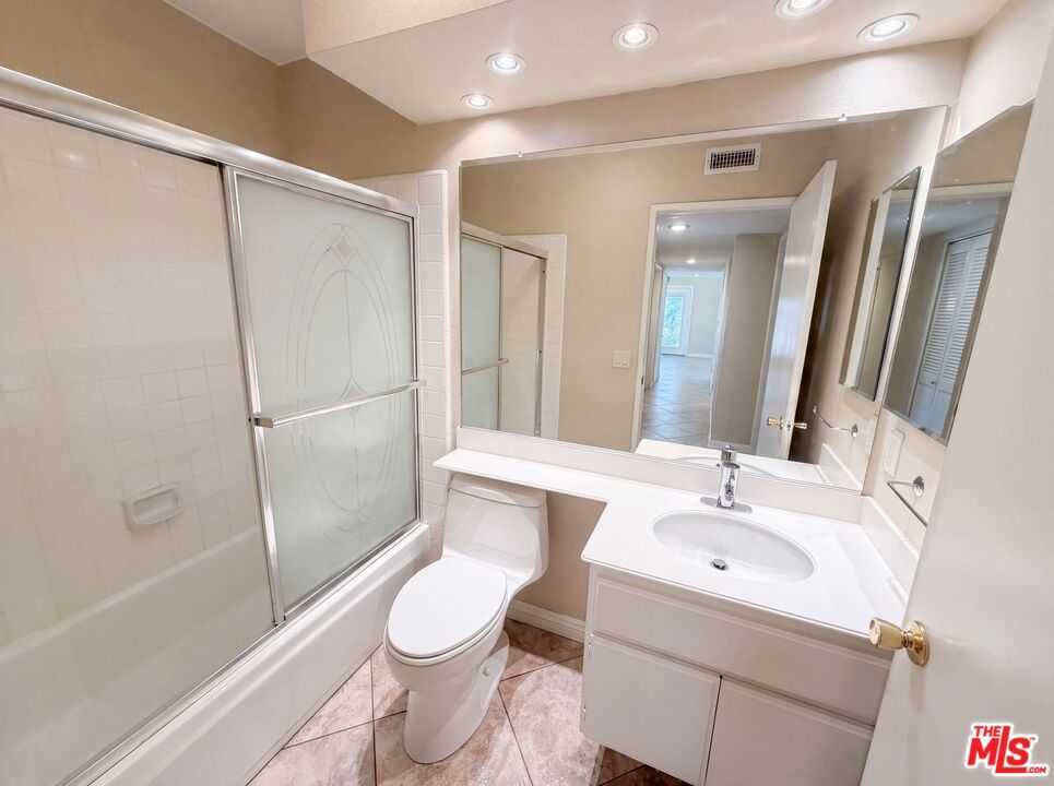 28061 Virginia, Mission Viejo CA 92692 - photo 15