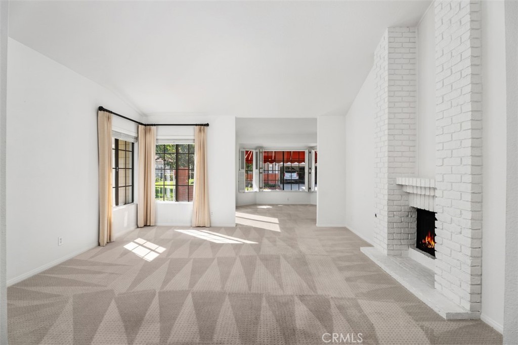 28131 Alava, Mission Viejo CA 92692 - photo 8