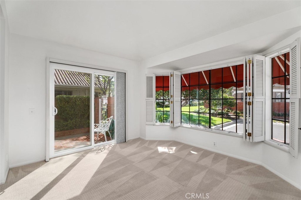 28131 Alava, Mission Viejo CA 92692 - photo 12