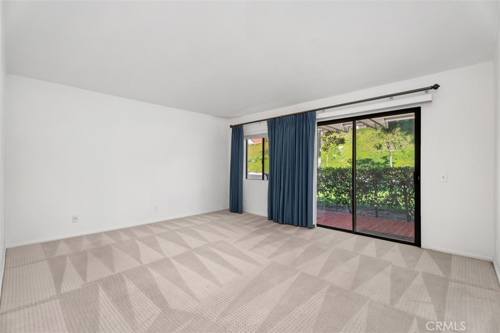 28131 Alava, Mission Viejo CA 92692 - photo 23
