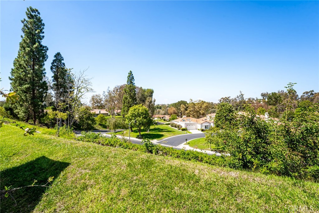View from the front door - 28149 Manchuca, Mission Viejo CA 92692 - photo 5