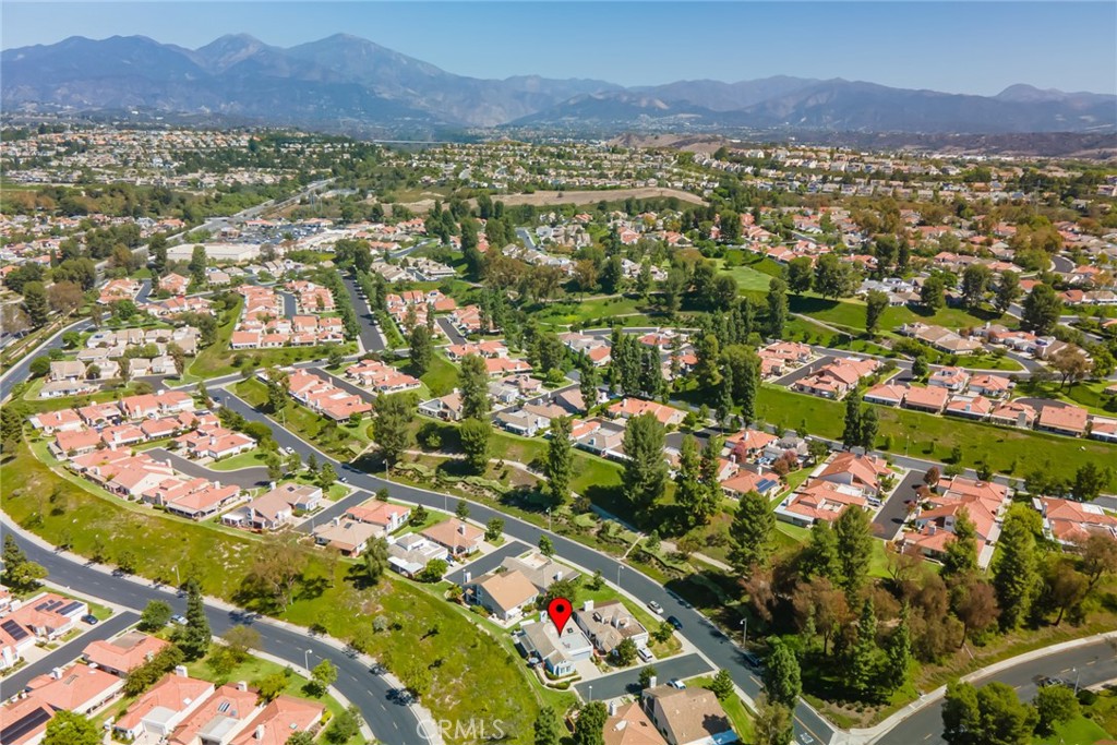 Great location in Mission Viejo - 28149 Manchuca, Mission Viejo CA 92692 - photo 8