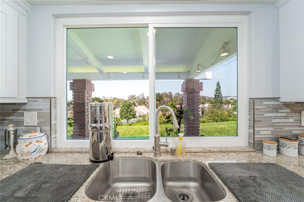 View from the kitchen sink - 28149 Manchuca, Mission Viejo CA 92692 - photo 19