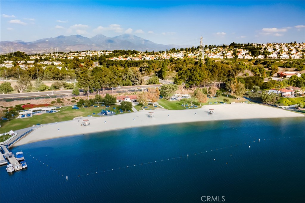 Sandy Beach at the Lake - 28149 Manchuca, Mission Viejo CA 92692 - photo 55