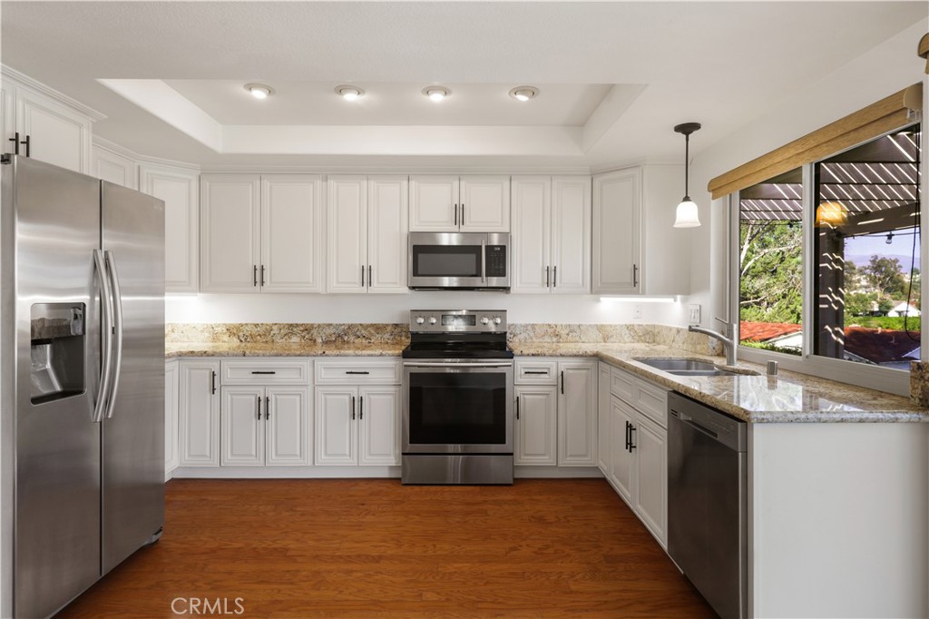 28152 Via Bonalde, Mission Viejo CA 92692 - photo 10