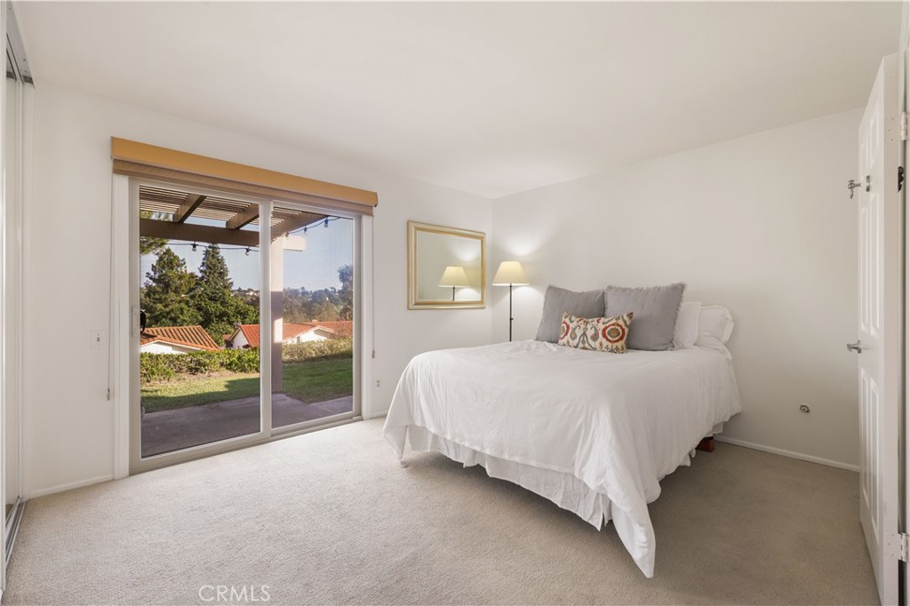 28152 Via Bonalde, Mission Viejo CA 92692 - photo 15