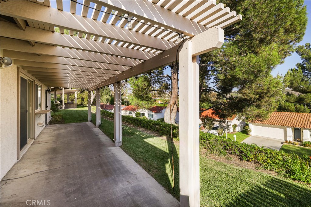 28152 Via Bonalde, Mission Viejo CA 92692 - photo 25