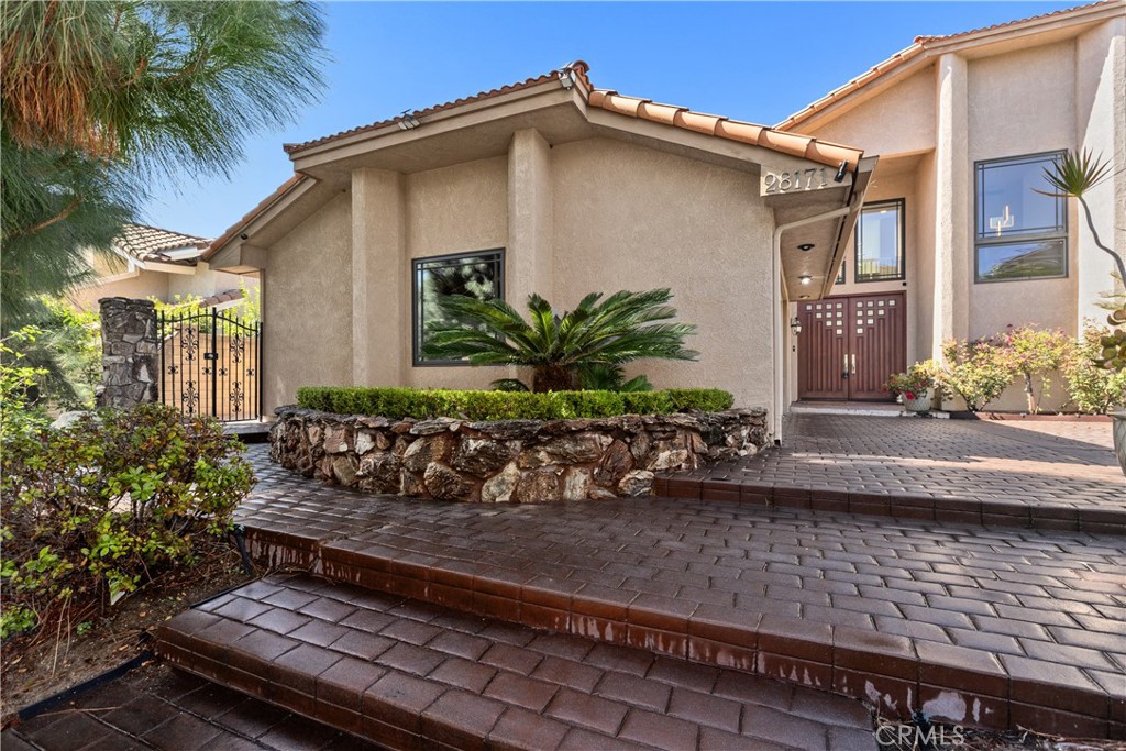 28171 Tinajo, Mission Viejo CA 92692 - photo 2