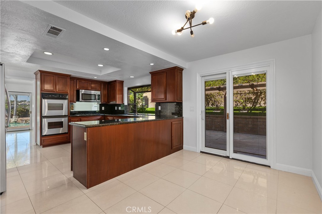 28171 Tinajo, Mission Viejo CA 92692 - photo 15