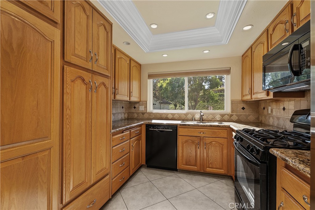 28252 Via Herrera, Mission Viejo CA 92692 - photo 10