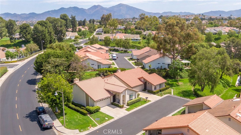 28302 Borgona, Mission Viejo CA 92692 - photo 21