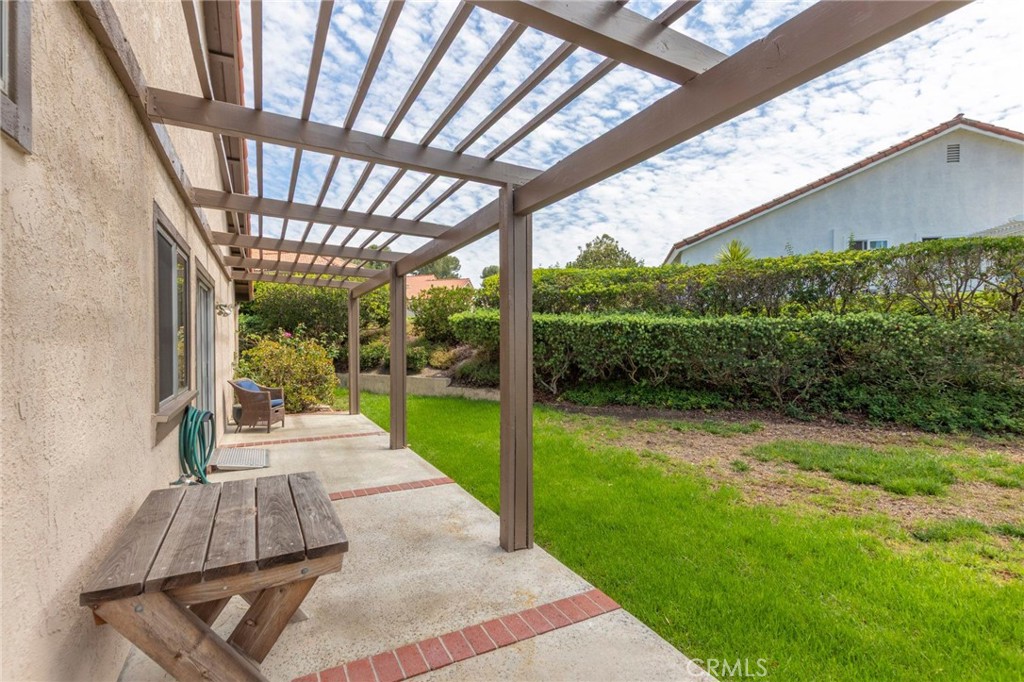 large covered patio has afternoon shade - 28302 Borgona, Mission Viejo CA 92692 - photo 30