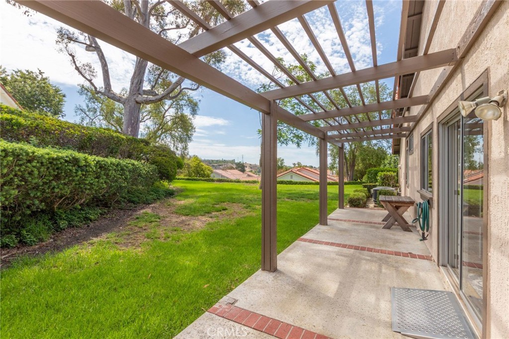 tranquil views of the hills and greenbelt - 28302 Borgona, Mission Viejo CA 92692 - photo 31