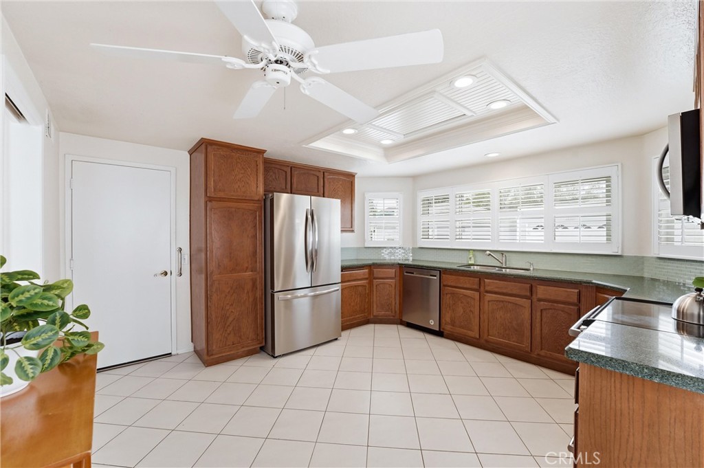28315 Alava, Mission Viejo CA 92692 - photo 11