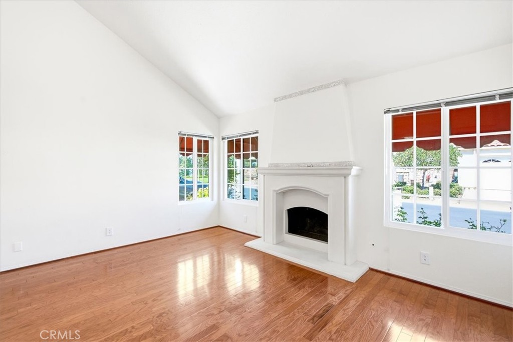 28391 Borgona, Mission Viejo CA 92692 - photo 9
