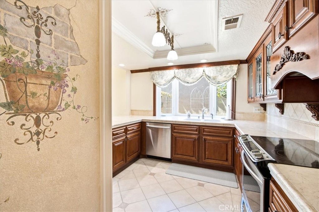 The Kitchen area - 28391 Borgona, Mission Viejo CA 92692 - photo 13