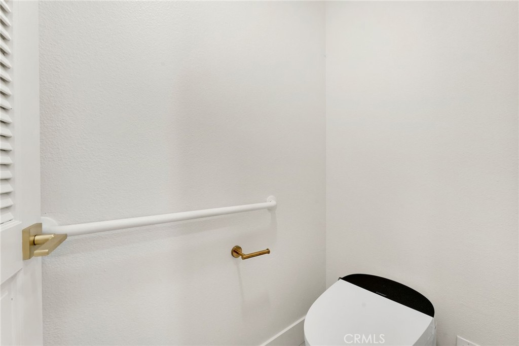 28404 Buena Vis, Mission Viejo CA 92692 - photo 22