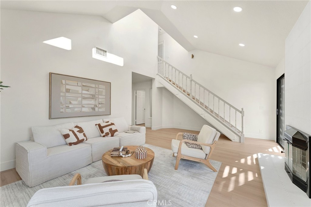28404 Buena Vis, Mission Viejo CA 92692 - photo 32