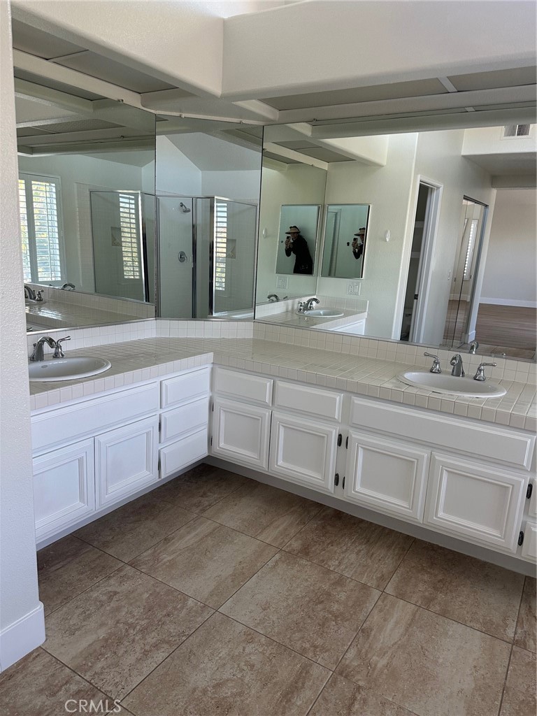 primary bathroom - 28451 Fieldbrook, Mission Viejo CA 92692 - photo 23