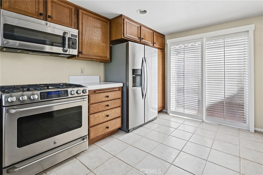 28546 Cano, Mission Viejo CA 92692 - photo 11